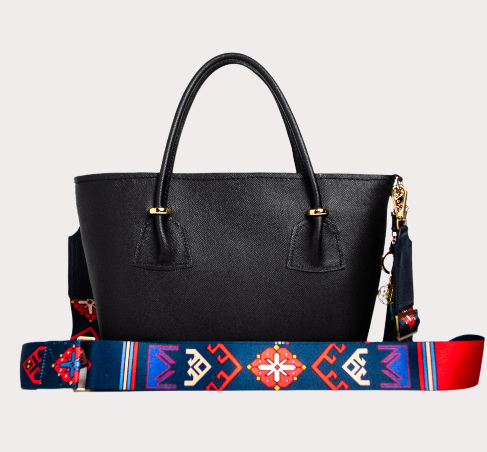Customizable bag strap with gold hardware
